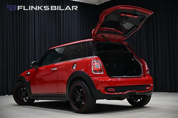 Mini John Cooper Works 2010 photo 5