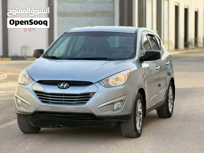 Hyundai Tucson 2012 photo 2