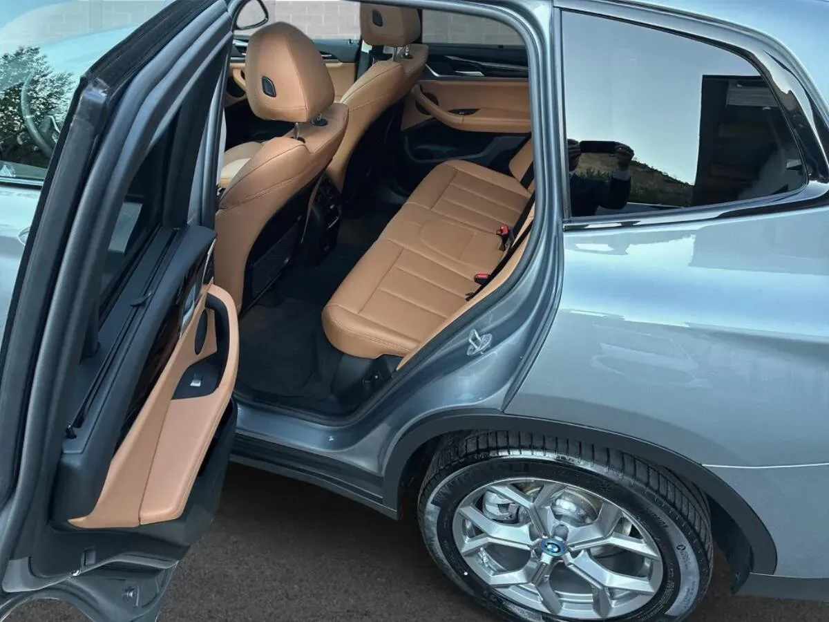 BMW X3 2024 photo 5