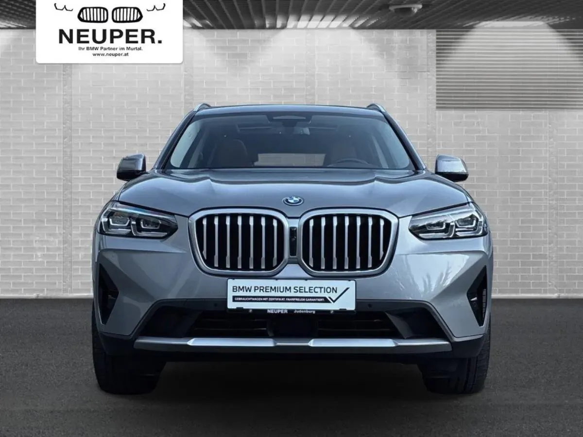 BMW X3 2024 photo 2