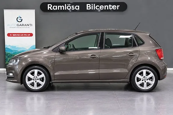 Volkswagen Polo 2012 photo 3
