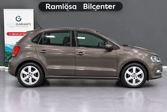 Volkswagen Polo 2012 photo 2