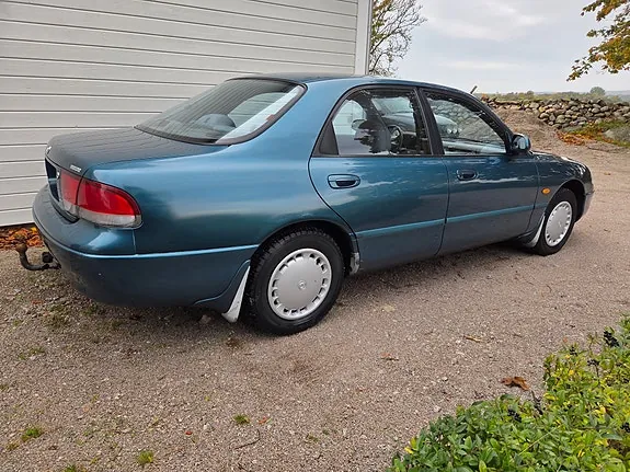 Mazda 626 1993 photo 4