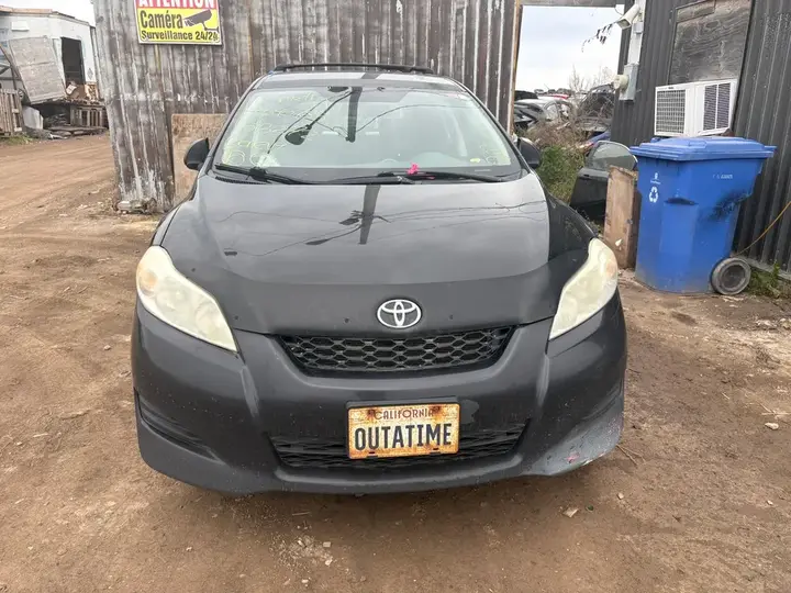 Toyota Matrix 2010 photo 2