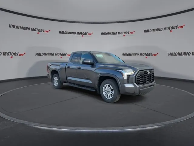 Toyota Tundra 2023 photo 2