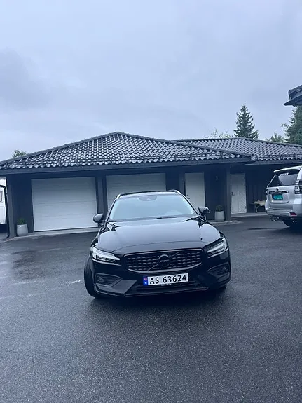 Volvo V60 2021 photo 3