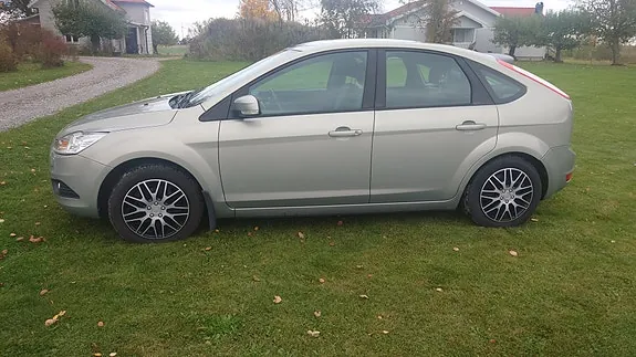 Ford Focus 2011 photo 4