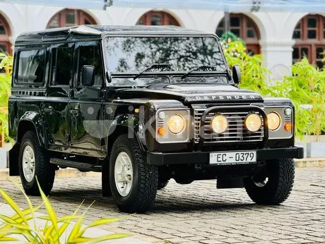 Land Rover Defender 2016 photo 3