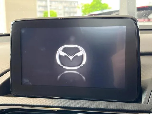 Mazda Roadster 2022 photo 4