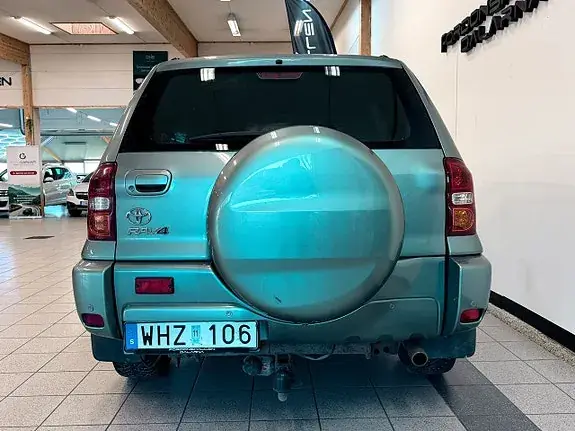 Toyota Rav4 2004 photo 5