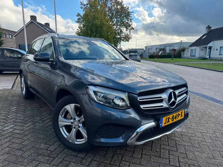 Mercedes-Benz Glc 2015 photo 2