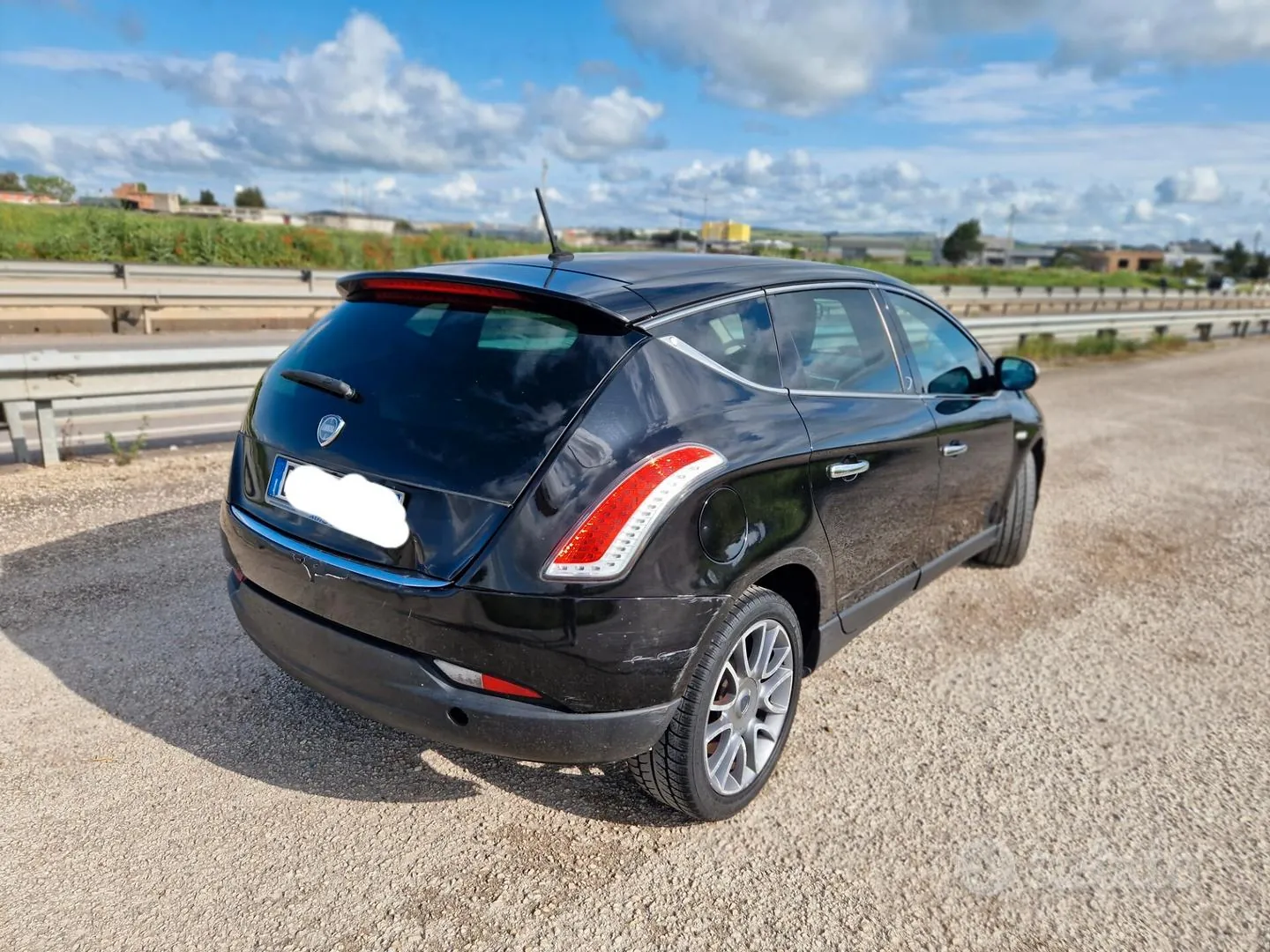 Lancia Delta 2010 photo 4