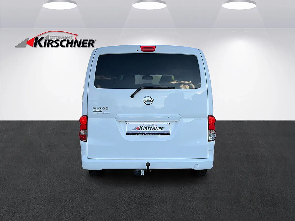 Nissan Nv200 2018 photo 3