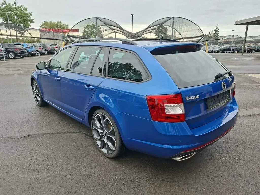 Skoda Octavia 2015 photo 2