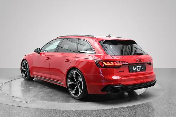 Audi Rs4 2023 photo 4