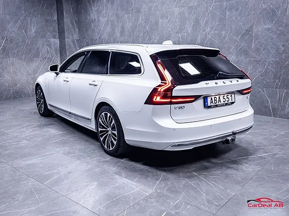 Volvo V90 2023 photo 5