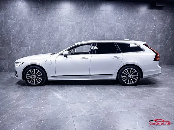 Volvo V90 2023 photo 4
