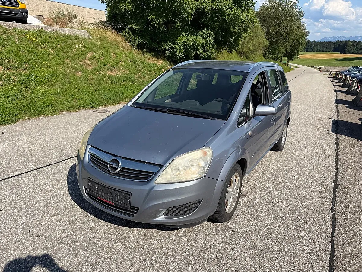 Opel Zafira 2008 photo 2
