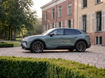 Porsche Cayenne 2026 photo 2