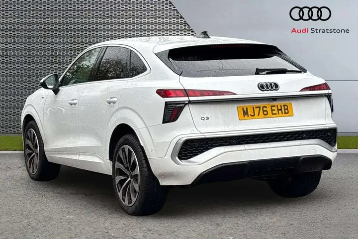 Audi Q3 2026 photo 3
