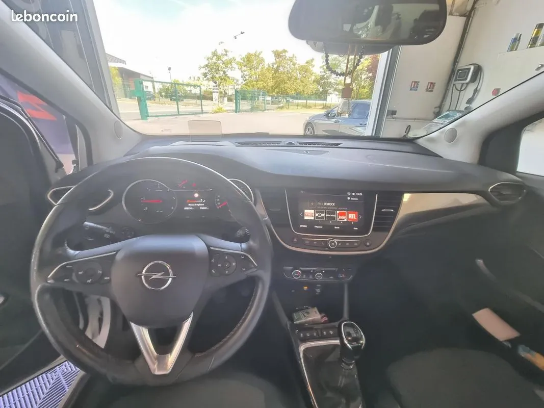 Opel Crossland X 2017 photo 4