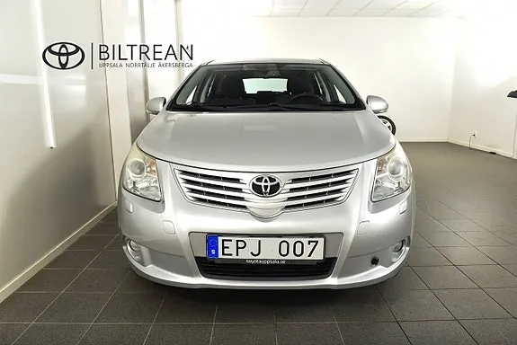 Toyota Avensis 2011 photo 5