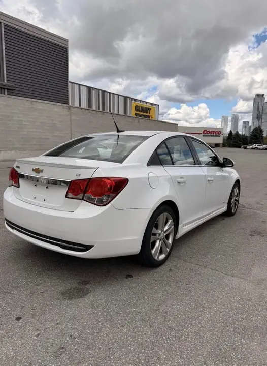 Chevrolet Cruze 2012 photo 2