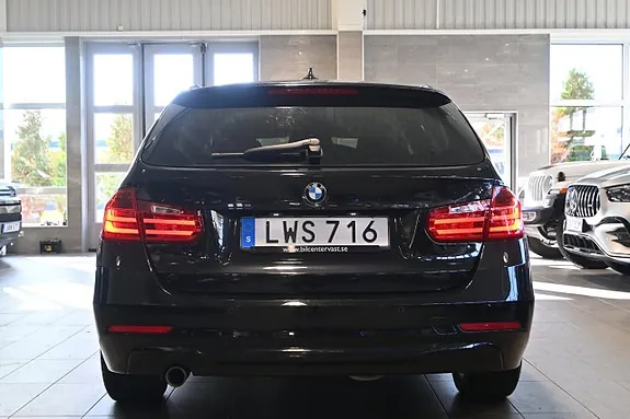 BMW 318D 2015 photo 4