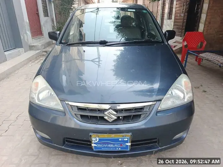 Suzuki Liana