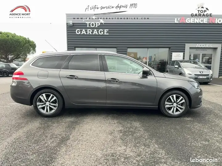 Peugeot 308 2018 photo 4