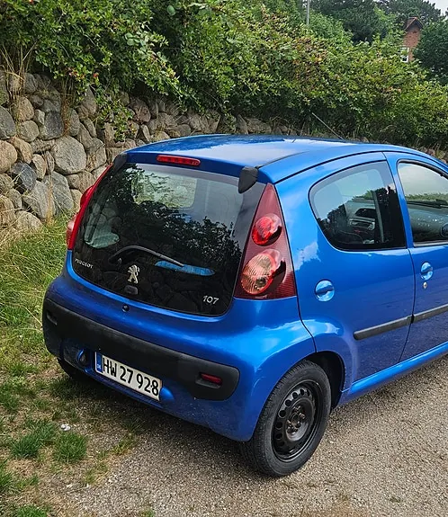 Peugeot 107 2012 photo 3