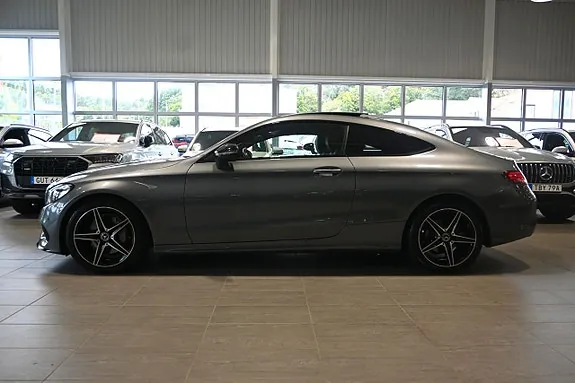 Mercedes-Benz C200 2018 photo 2