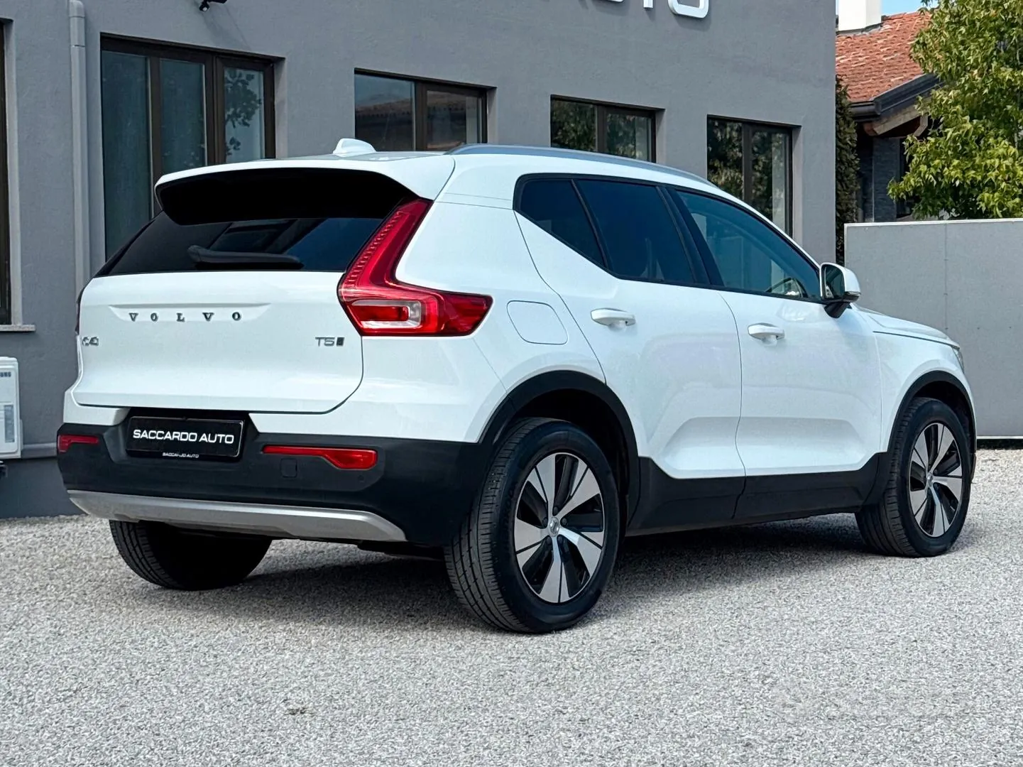 Volvo Xc40 2020 photo 2