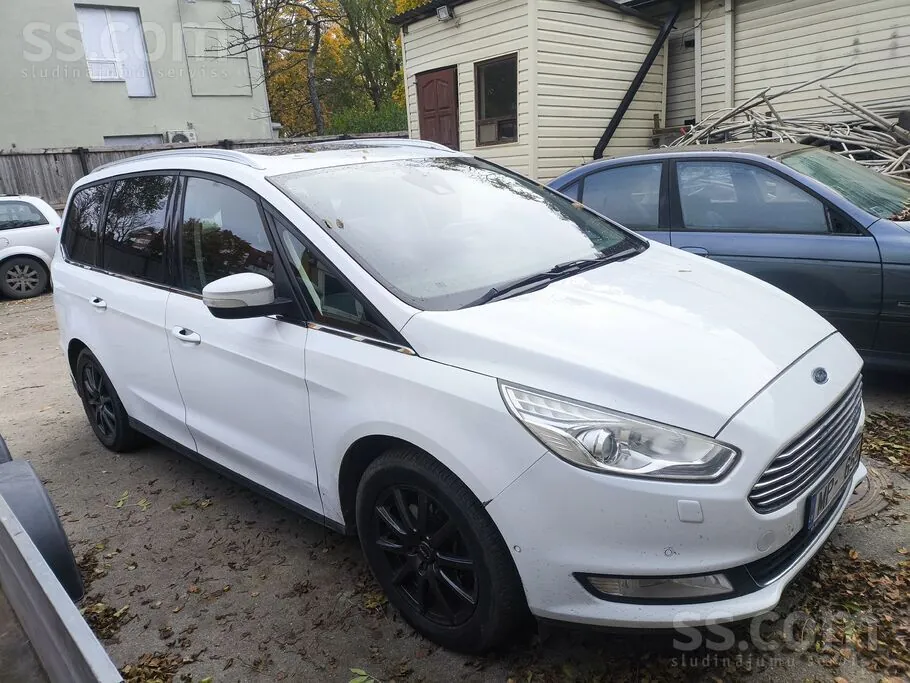Ford Galaxy 2016 photo 2