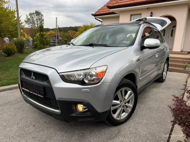 Mitsubishi Asx 2011 photo 3