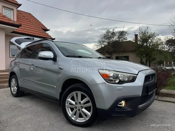 Mitsubishi Asx 2011 photo 2