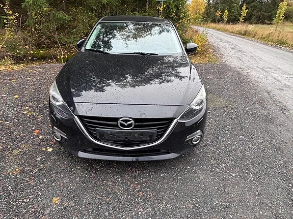 Mazda 3 2016 photo 2