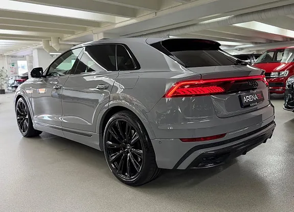 Audi Q8 2023 photo 3