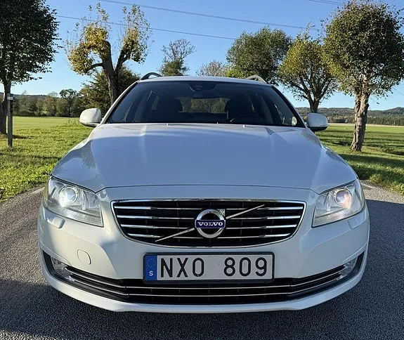 Volvo V70 2014 photo 5