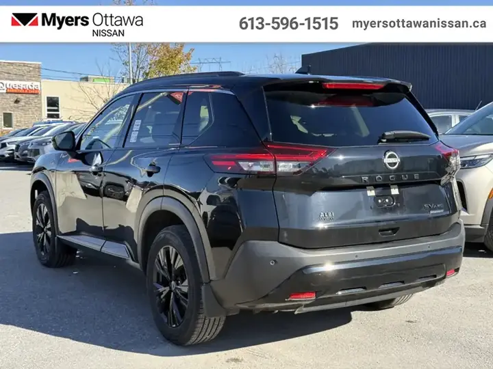 Nissan Rogue 2023 photo 4