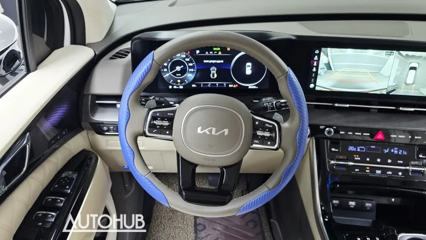 Kia Carnival 2023 photo 4