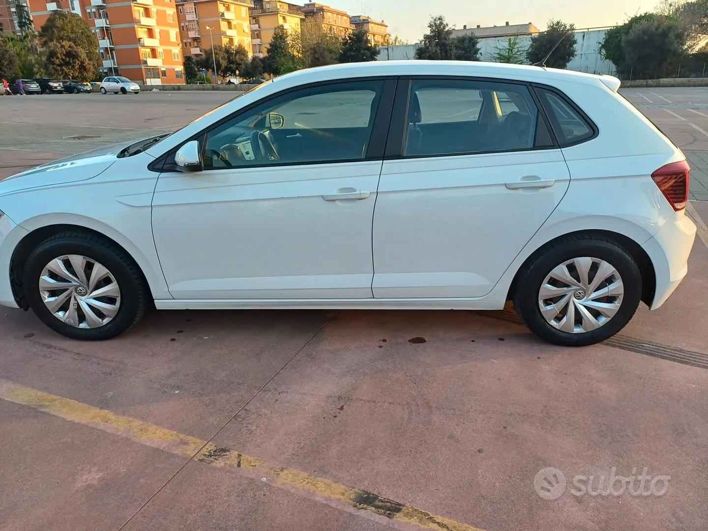 Volkswagen Polo 2019 photo 2
