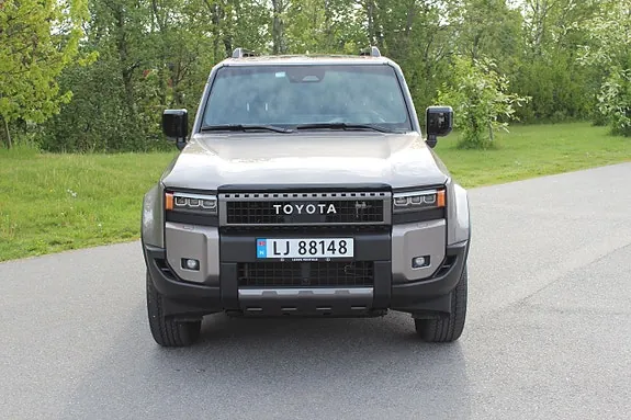 Toyota Land Cruiser 2025 photo 2