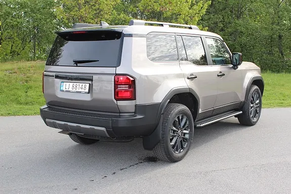 Toyota Land Cruiser 2025 photo 4