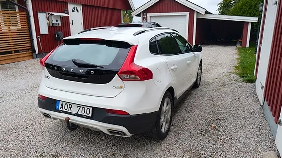 Volvo V40 Cross Country 2014 photo 3