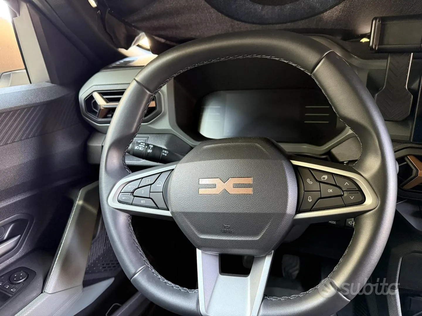 Dacia Duster 2025 photo 4