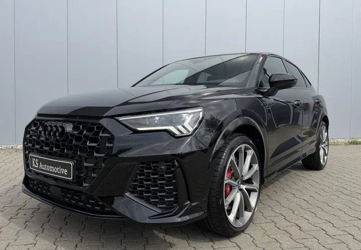 Audi Q3 2021 photo 3