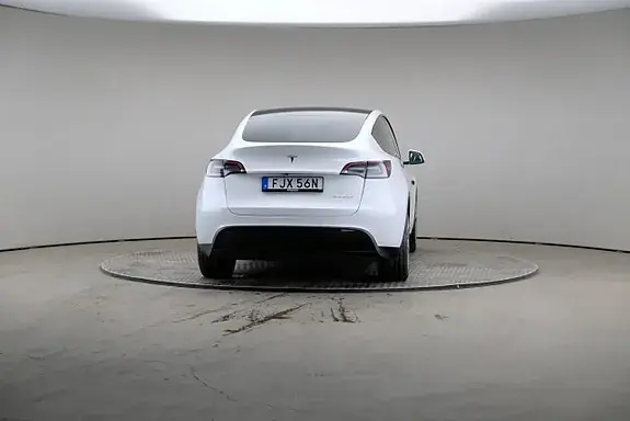 Tesla Model Y 2022 photo 5