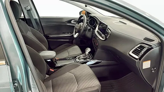 Kia Ceed 2024 photo 3