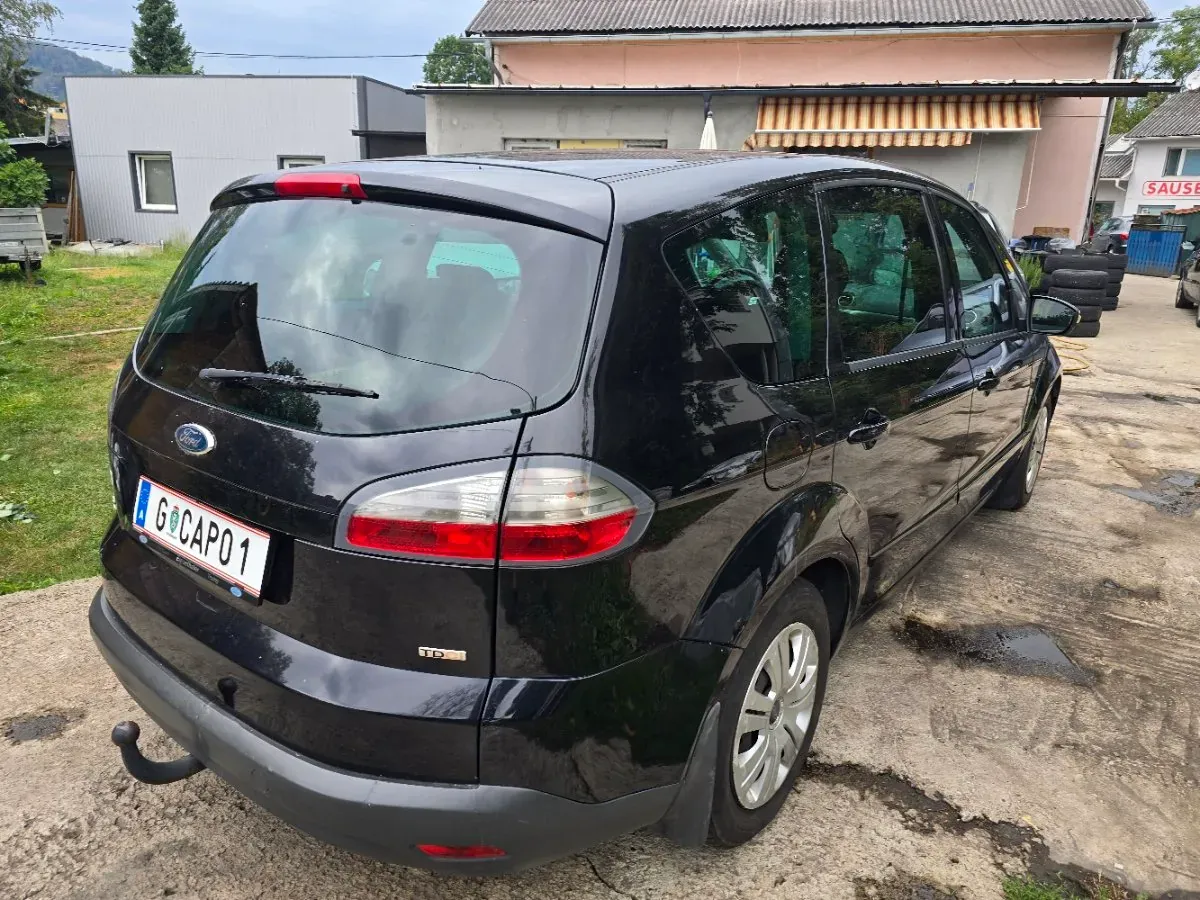 Ford S-Max 2007 photo 2